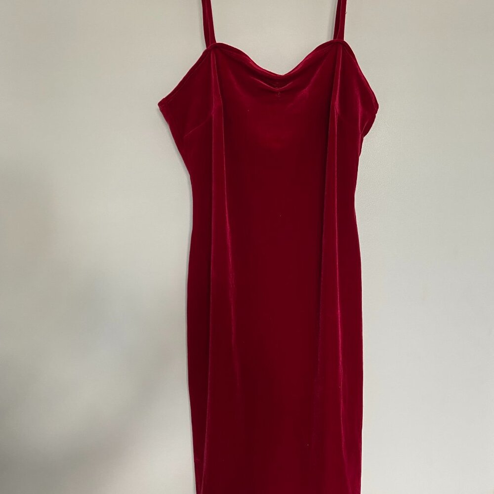 Red Velvet Slip Dress – Size S/M (No Boundaries)